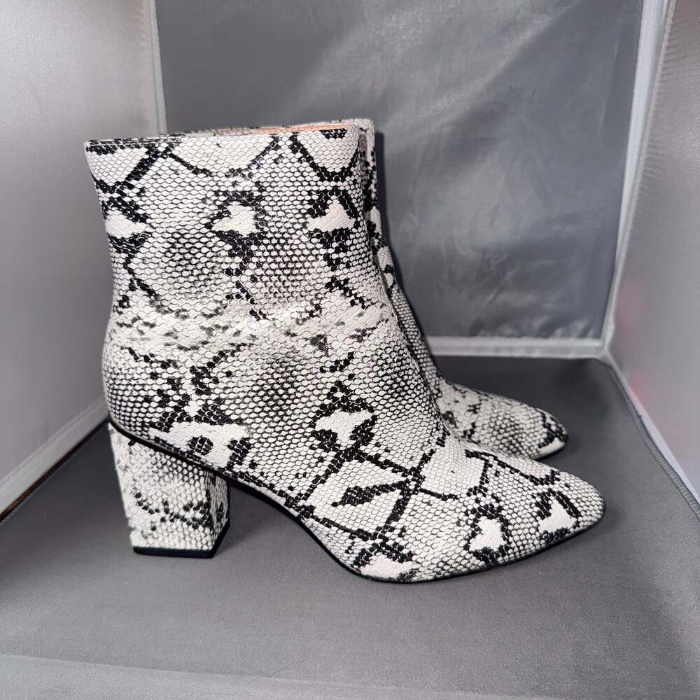 Wetkiss Faux Snakeskin Pointed Toe Block Heel Ankle Booties - Picture 2 of 9